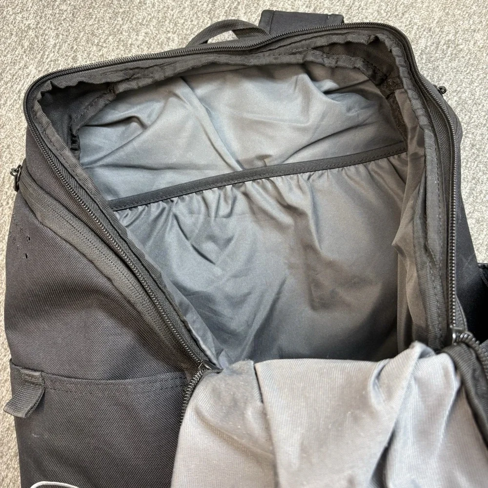 Nike Hoops Elite Pro Unisex Backpack Black Soccer School Travel Swoosh